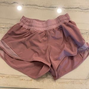 LULULEMON HOTTY HOT SHORTS